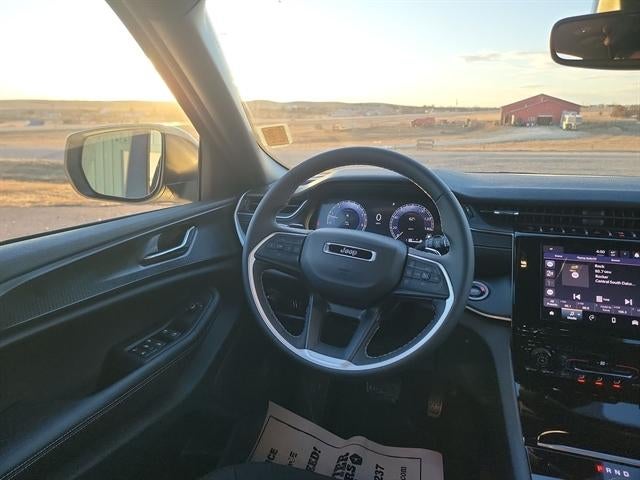 2024 Jeep Grand Cherokee Laredo