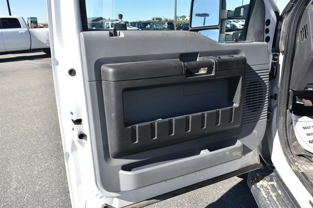 2016 Ford Super Duty F-350 SRW XL