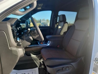 2026 Chevrolet Silverado 3500 HD High Country DRW