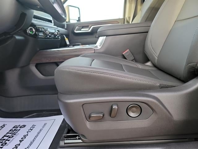 2026 GMC Sierra 3500 HD SLT