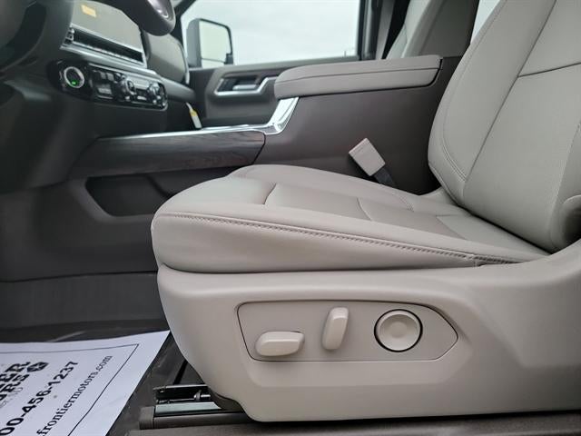 2026 GMC Sierra 3500 HD SLT