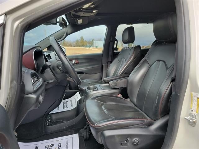 2020 Chrysler Pacifica Limited 35th Anniversary